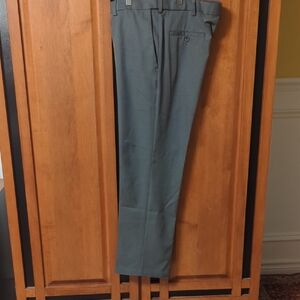 Haggar C18 Golf/Dress Pant Grey